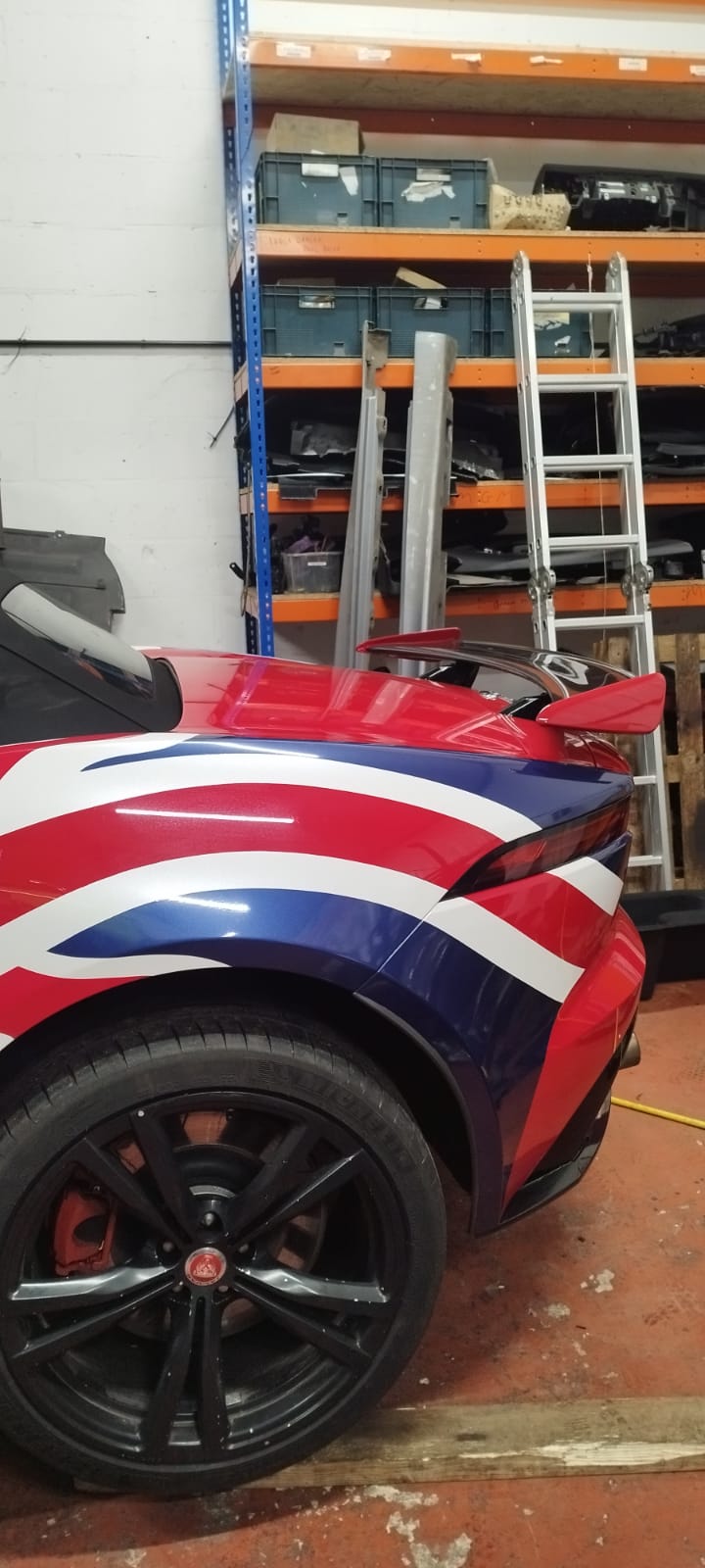F TYPE SVR STYLE ACTIVE SPOILER
