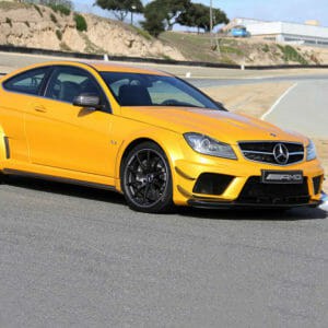 Oracal 970RA Gloss Golden Yellow (020)