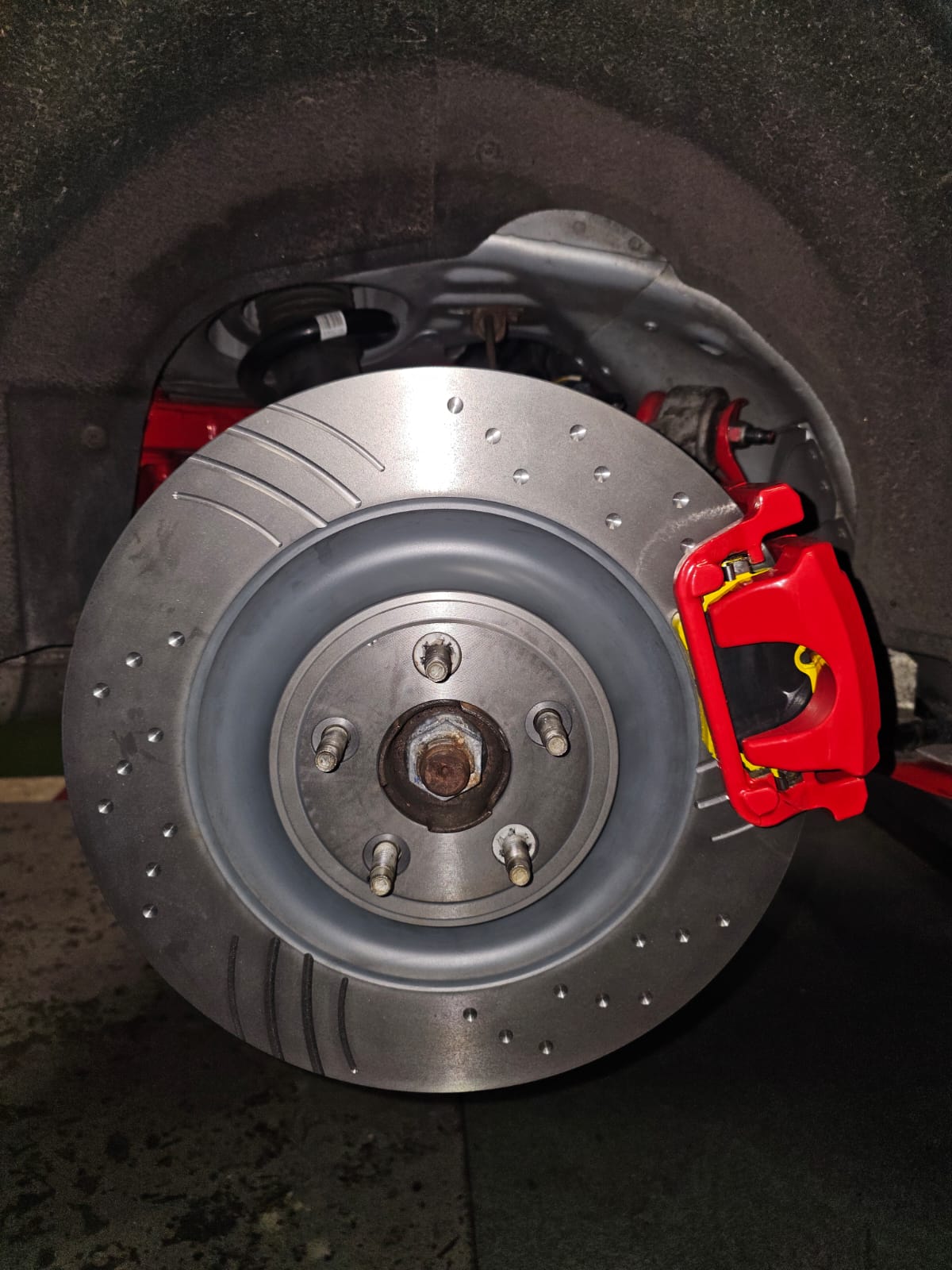 Wraptor uprated performance discs and pads brake kit